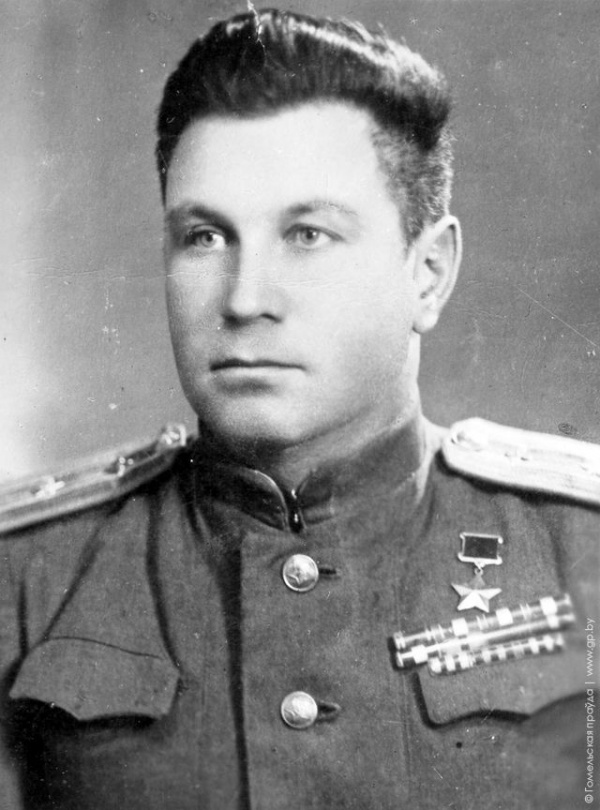 Серегин Василий Георгиевич - Герой Советского Союза Серегин Василий Георгиевич - Герой Советского Союза