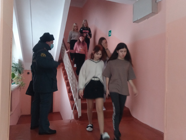 � ������ ������ ��������������� �������� �������� "���� ������������" � ��������� "��������"