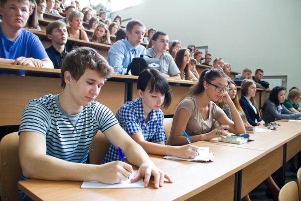 Сотрудник прокуратуры г. Щекино принял участие в собрании в ГПОУ ТО «Тульский экономический колледж» Сотрудник прокуратуры г. Щекино принял участие в собрании в ГПОУ ТО «Тульский экономический колледж»